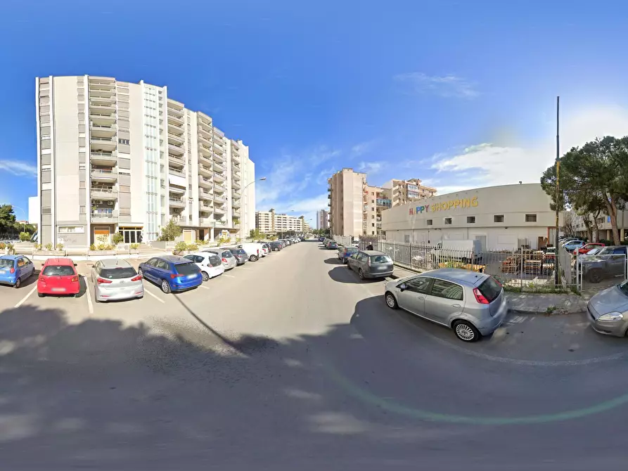 Immagine 30 di Trilocale in vendita  in Via Gobetti 8 a Taranto