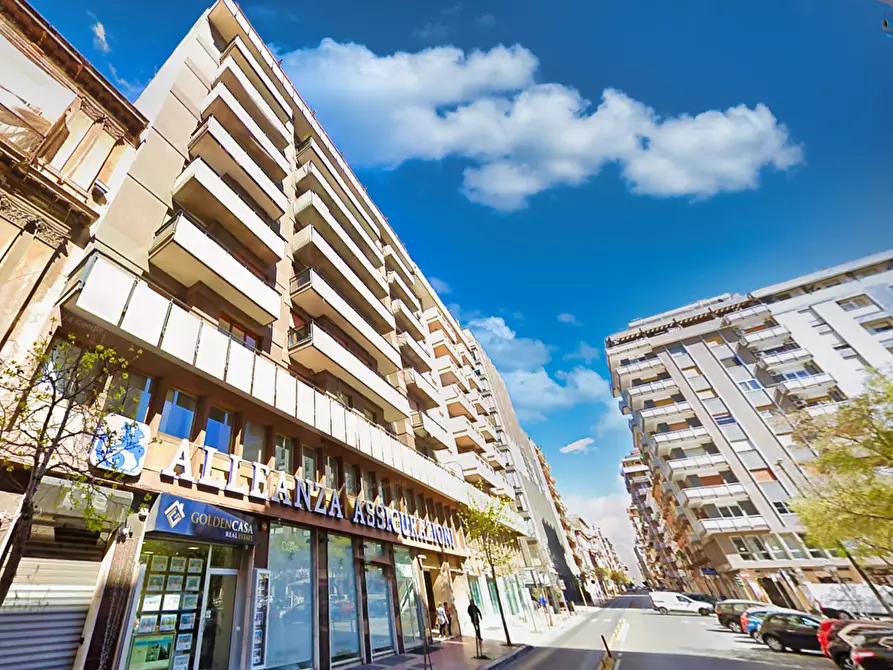 Immagine 23 di Quadrilocale in vendita  in Corso Umberto 69 a Taranto