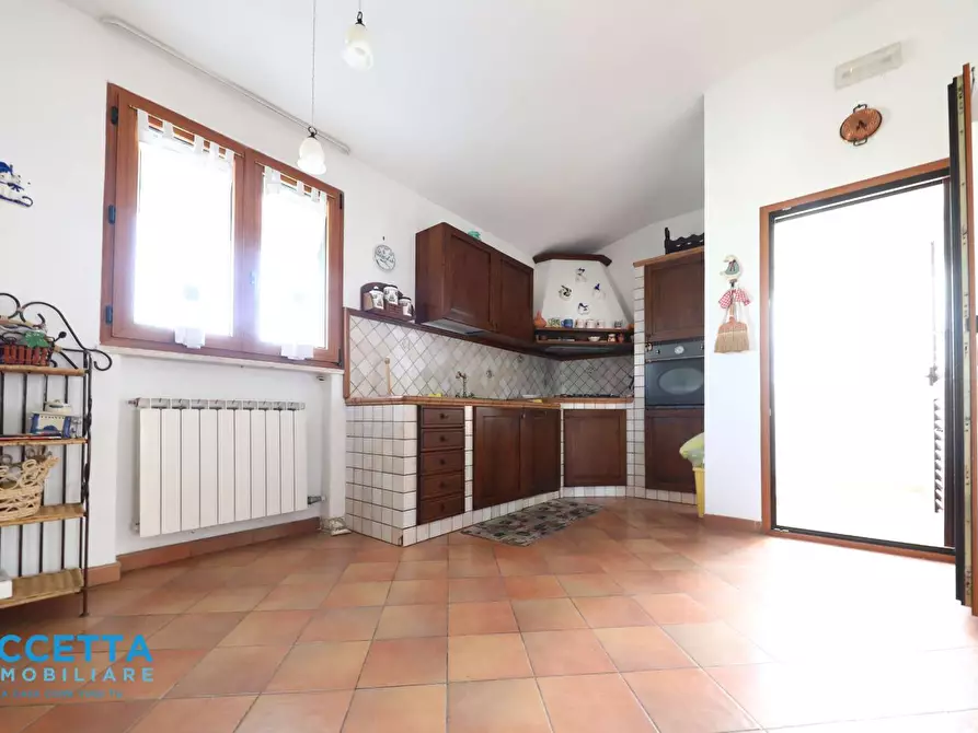 Immagine 14 di Villa in vendita  in via Sequoie a Leporano