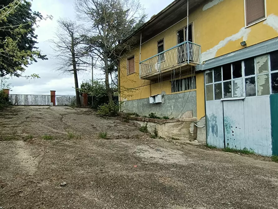 Immagine 55 di Porzione di casa in vendita  in Frazione Croce a Rovescala