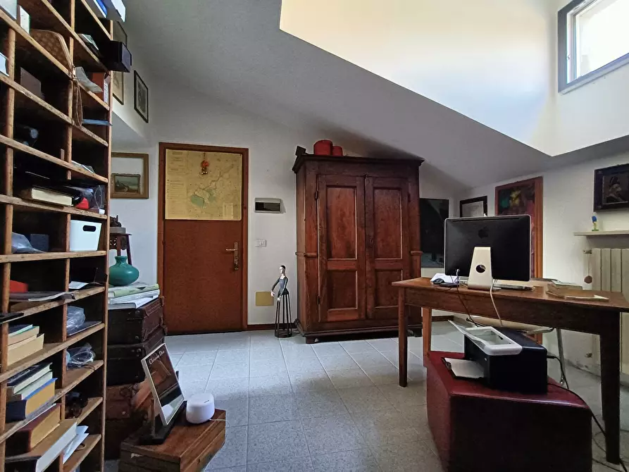 Immagine 5 di Trilocale in vendita  in Via Leonardo da Vinci a Pianello Val Tidone