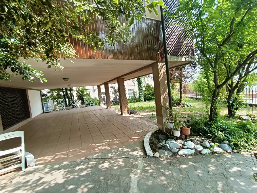 Immagine 30 di Casa indipendente in affitto  in Via Creta a Ziano Piacentino