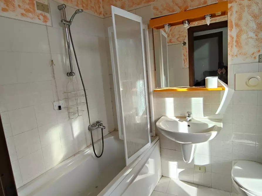 Immagine 16 di Bilocale in vendita  in Via Carlo Civardi a Stradella