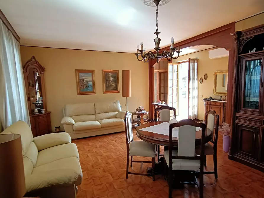 Immagine 18 di Porzione di casa in vendita  in Via Piazzuola a Borgonovo Val Tidone