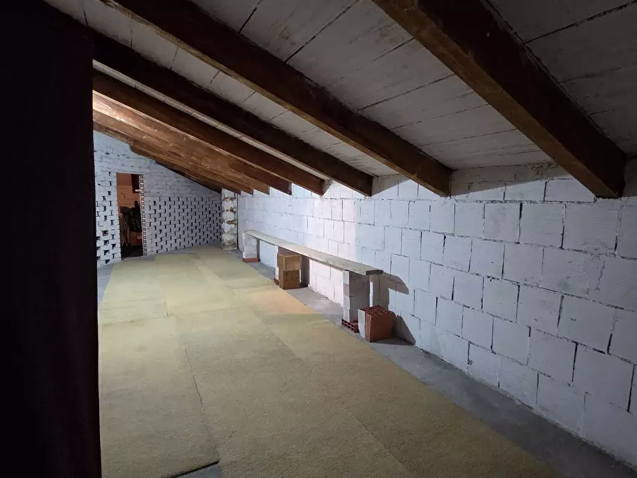 Immagine 40 di Villa in vendita  in costa sidoli a Ziano Piacentino