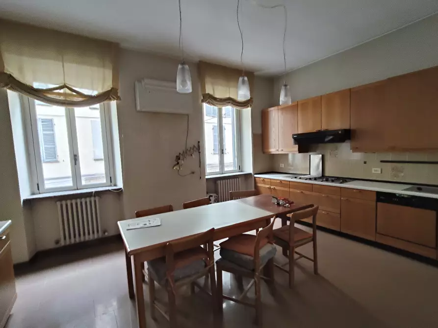 Immagine 9 di Porzione di casa in vendita  in Via San Bartolomeo a Piacenza