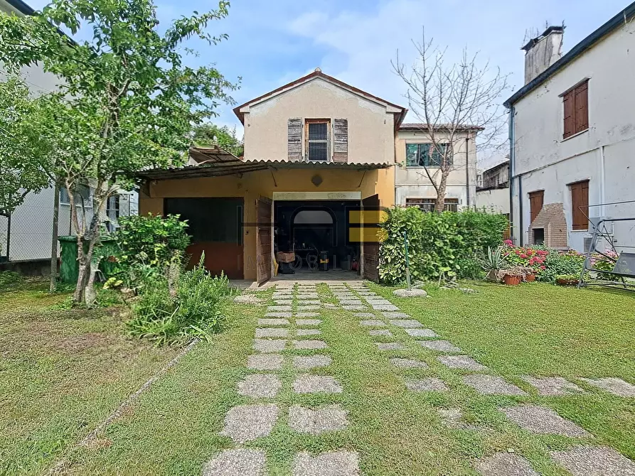 Immagine 11 di Villa in vendita  in Via Giacomo Andrea Giacomini a Padova