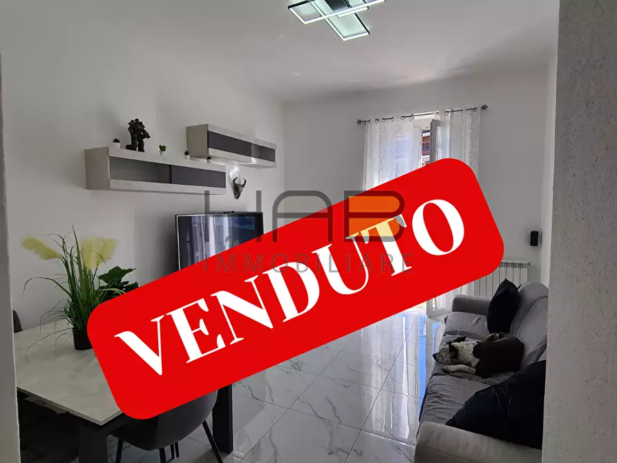 Immagine 1 di Trilocale in vendita  in Viale Piemonte 17 a Busto Arsizio