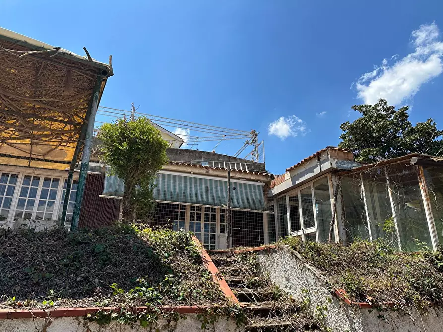 Immagine 11 di Locale commerciale in vendita  in cesinola a Cava De' Tirreni