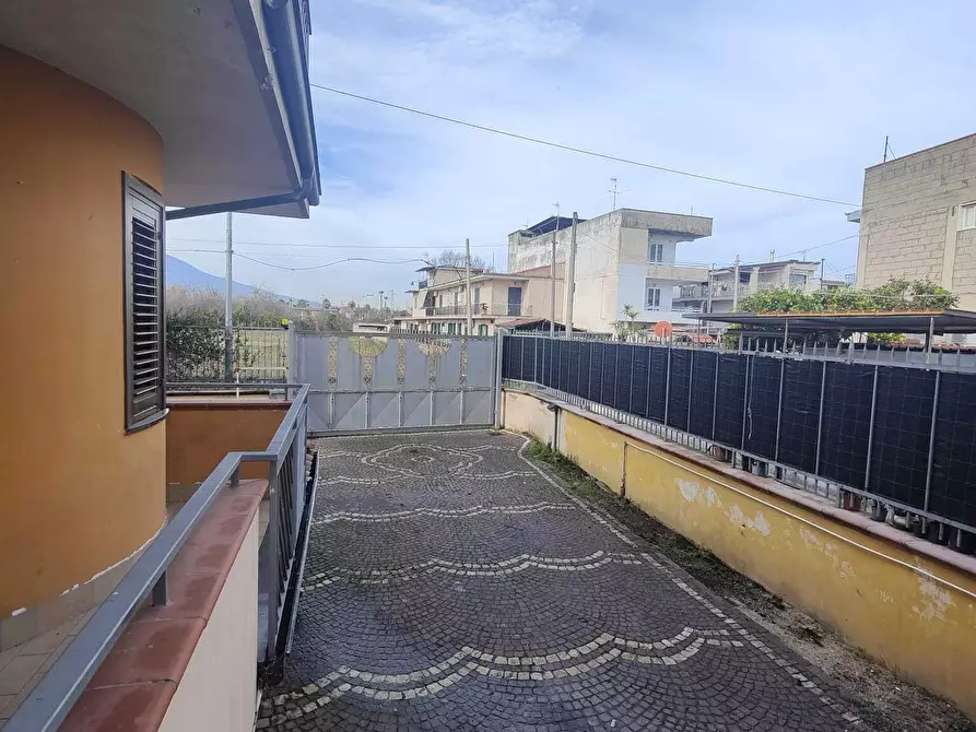 Immagine 10 di Villetta a schiera in vendita  in Via Furchi a Striano