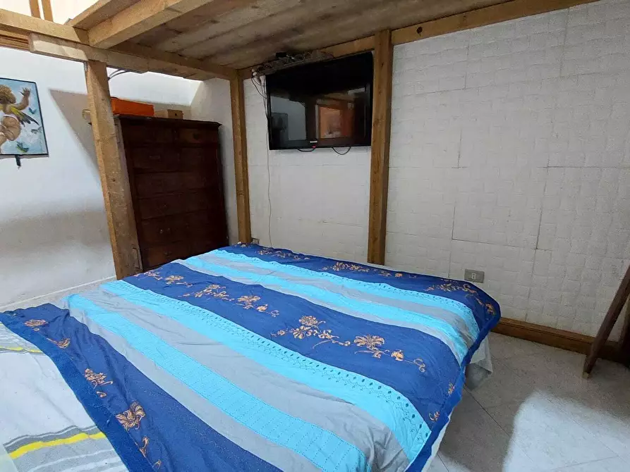 Immagine 9 di Bilocale in vendita  in Via San Severino Tommaso 66 a Baronissi