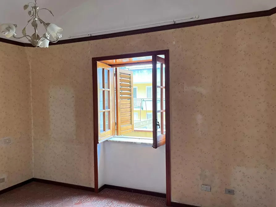 Immagine 10 di Bilocale in vendita  in Via Bracigliano 26 a Sarno