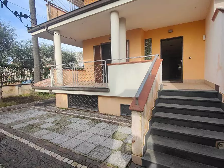 Immagine 24 di Villetta a schiera in vendita  in Via Furchi a Striano