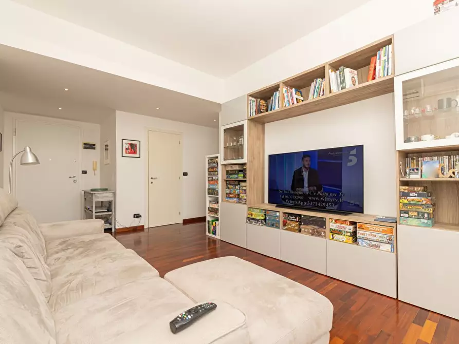 Immagine 13 di Bilocale in vendita  in Via Fratelli Gazzo a Genova