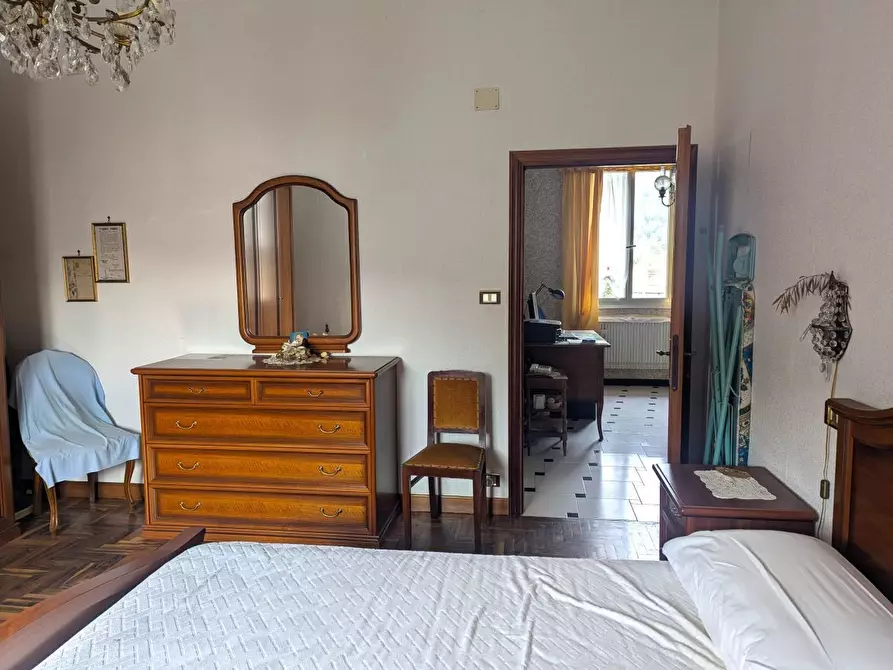 Immagine 21 di Trilocale in vendita  in Via Natale Gallino 76A a Genova