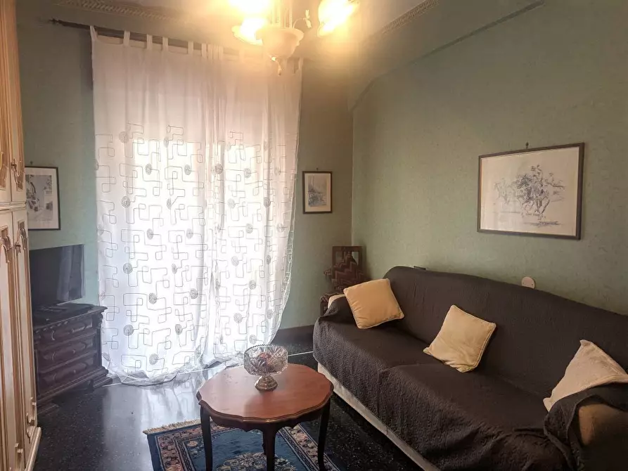 Immagine 19 di Trilocale in vendita  in Via Campomorone 40R a Genova