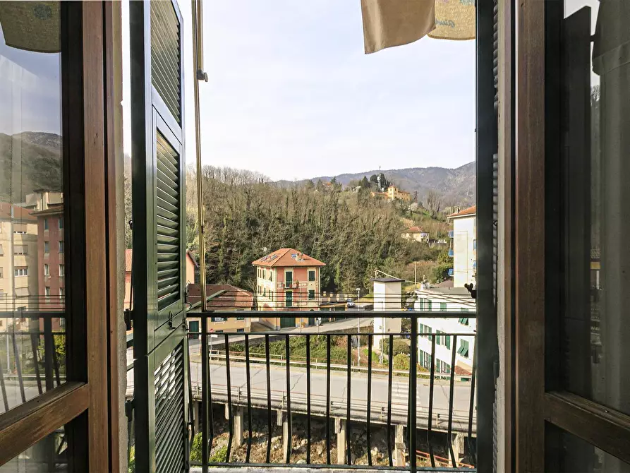 Immagine 14 di Quadrilocale in vendita  in Via Ennio Del Monte 5 a Campomorone