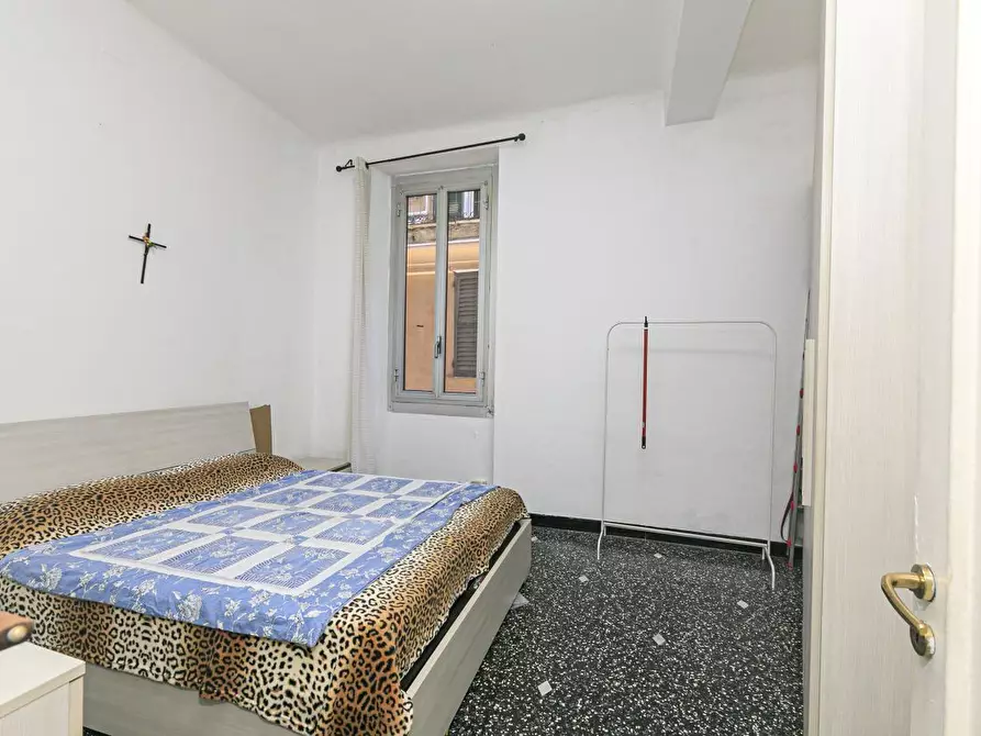 Immagine 13 di Bilocale in vendita  in Via Beata Chiara 4 a Genova