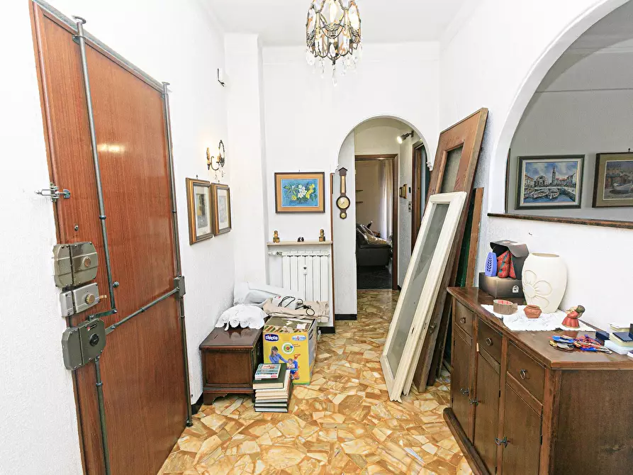 Immagine 4 di Pentalocale in vendita  in Via alcide de gasperi 28 a Campomorone