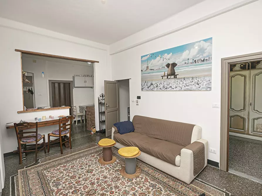 Immagine 7 di Trilocale in vendita  in Via Campo di Tiro 17 a Genova