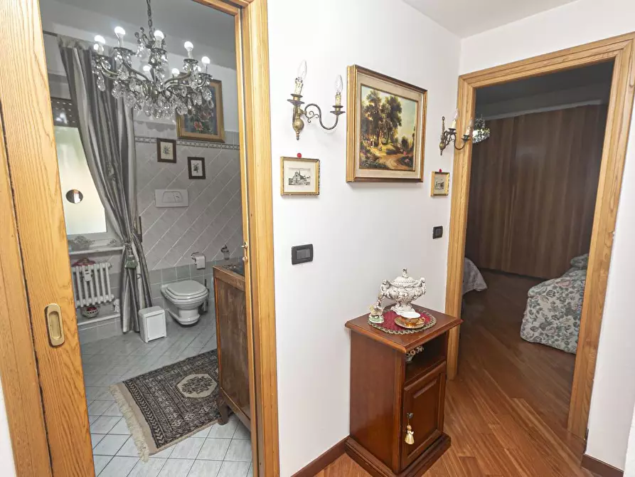 Immagine 26 di Trilocale in vendita  in Via Clemente Rebora 11 a Campomorone