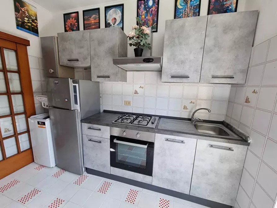 Immagine 11 di Bilocale in vendita  in Via Natale Gallino a Genova