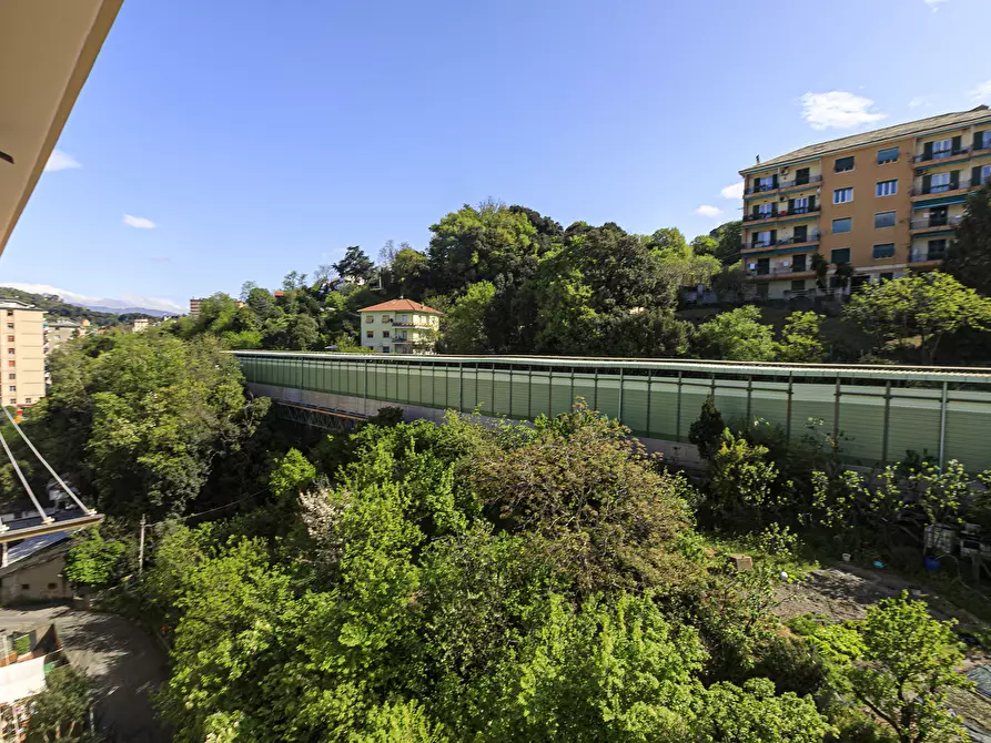 Immagine 15 di Trilocale in vendita  in Via Carnia 57B a Genova