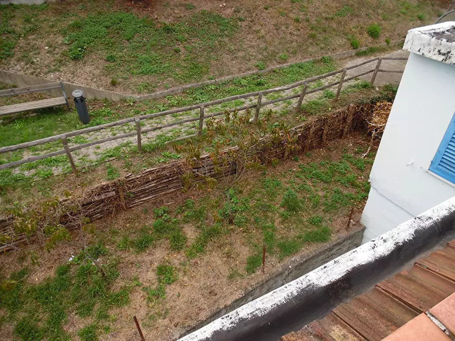 Immagine 44 di Quadrilocale in vendita  in Strada Statale 35 dei Giovi 53 a Mignanego