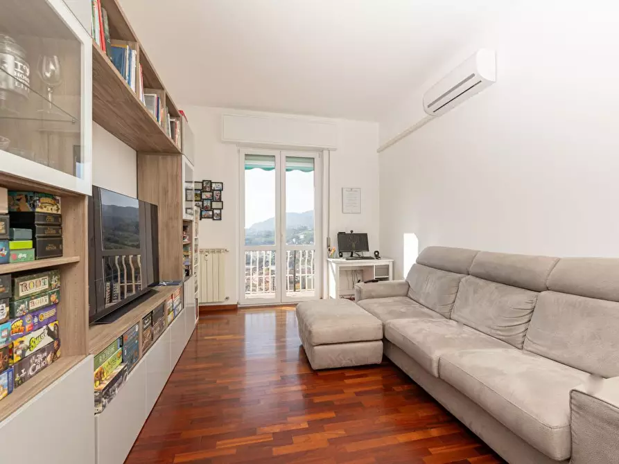 Immagine 16 di Bilocale in vendita  in Via Fratelli Gazzo a Genova