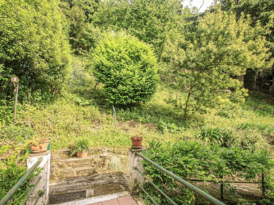 Immagine 32 di Bilocale in vendita  in Salita Castrofino a Genova