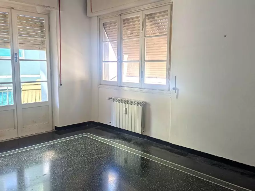 Immagine 2 di Trilocale in vendita  in Via Monte Pertica 3 a Genova