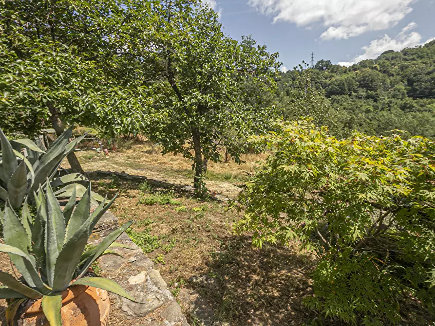 Immagine 88 di Villa in vendita  in Via privata Scanduè 23 a Serra Riccò