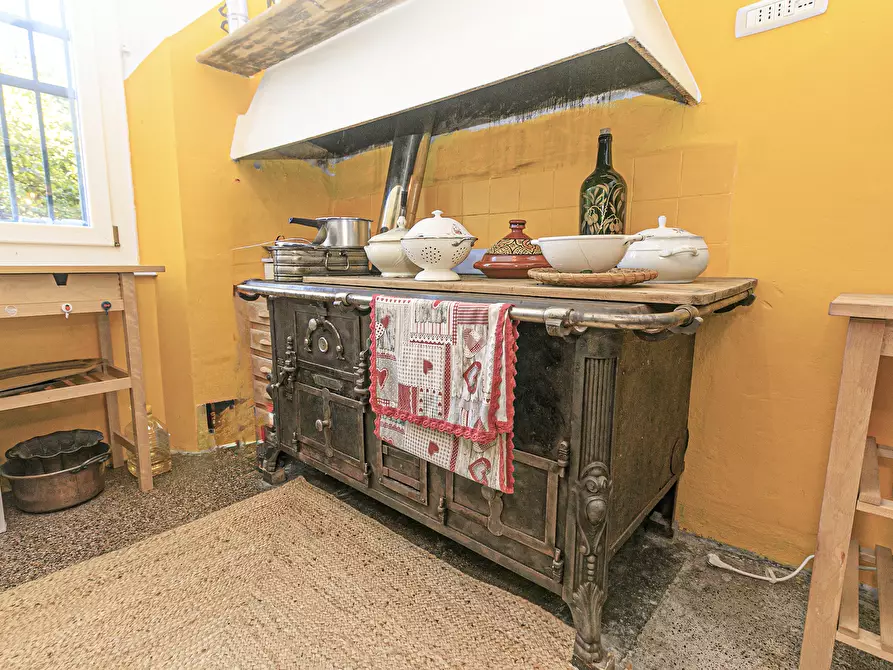 Immagine 4 di Villa in vendita  in Via Monte Carlo 7/2 a Campomorone