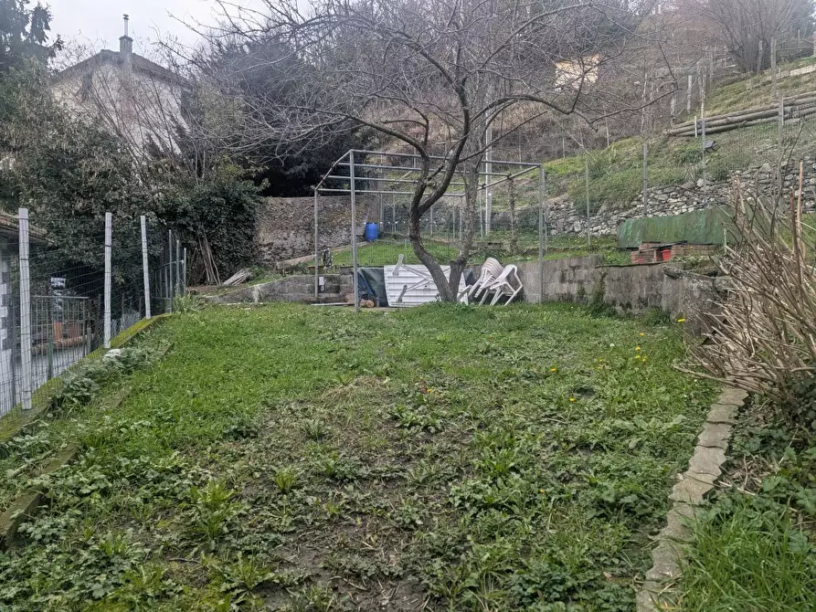 Immagine 23 di Quadrilocale in vendita  in Via Fiume 187 a Mignanego