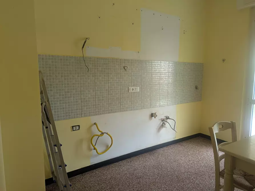 Immagine 17 di Bilocale in vendita  in Salita Brasile 13 a Genova