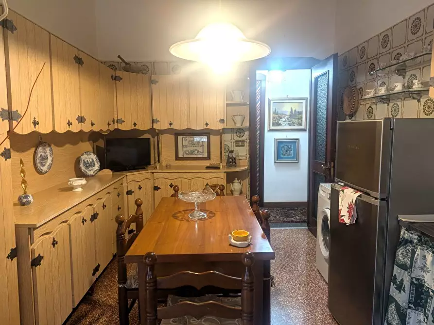 Immagine 25 di Trilocale in vendita  in Via Campomorone 40R a Genova