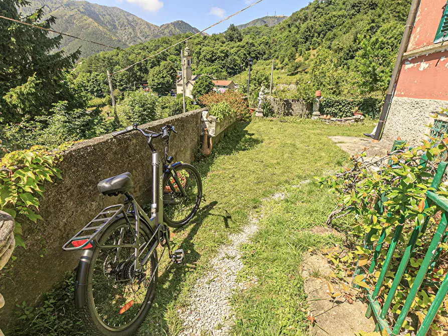 Immagine 58 di Villa in vendita  in Via Monte Carlo 7/2 a Campomorone