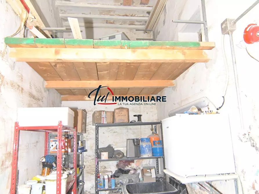 Immagine 9 di Trilocale in vendita  in Corso Amedeo 240 a Livorno