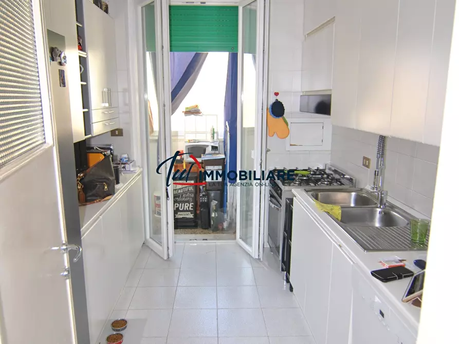 Immagine 35 di Pentalocale in vendita  in Viale Fabbricotti 3 a Livorno