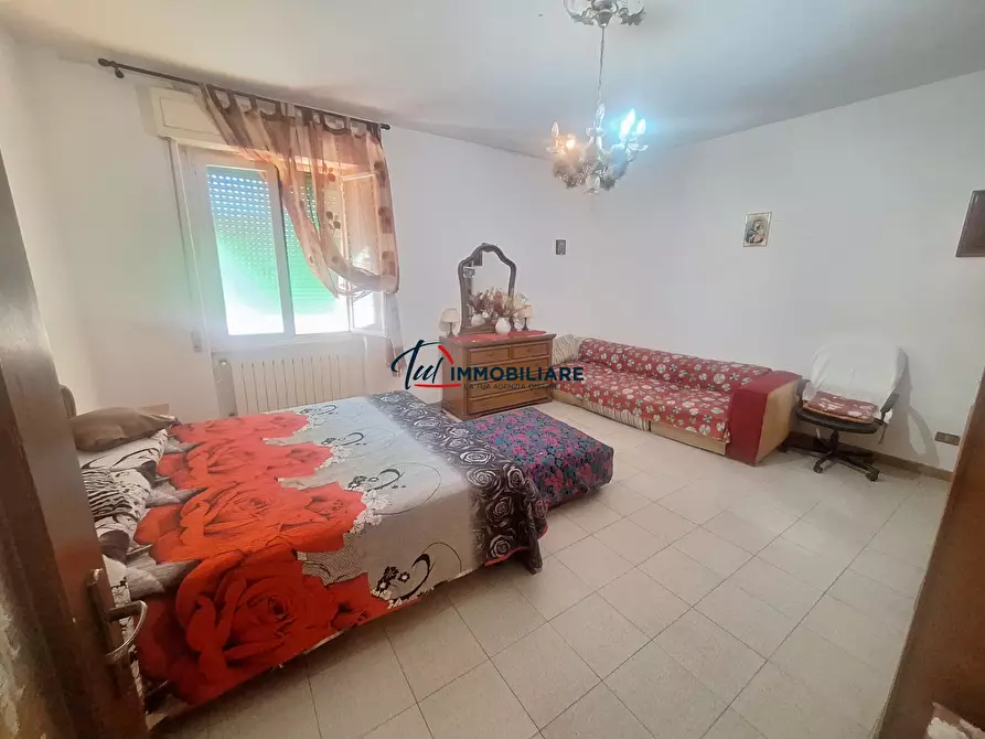 Immagine 5 di Bilocale in vendita  in Via Fagiuoli 11/BIS a Livorno