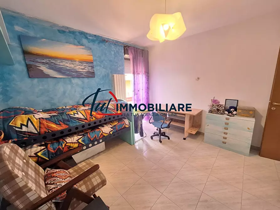 Immagine 19 di Quadrilocale in vendita  in Via del Limoncino 2 a Livorno