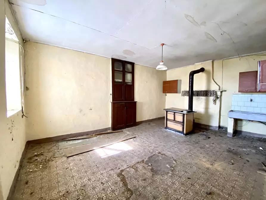 Immagine 8 di Rustico / casale in vendita  in Via Boglio 5 a Somano