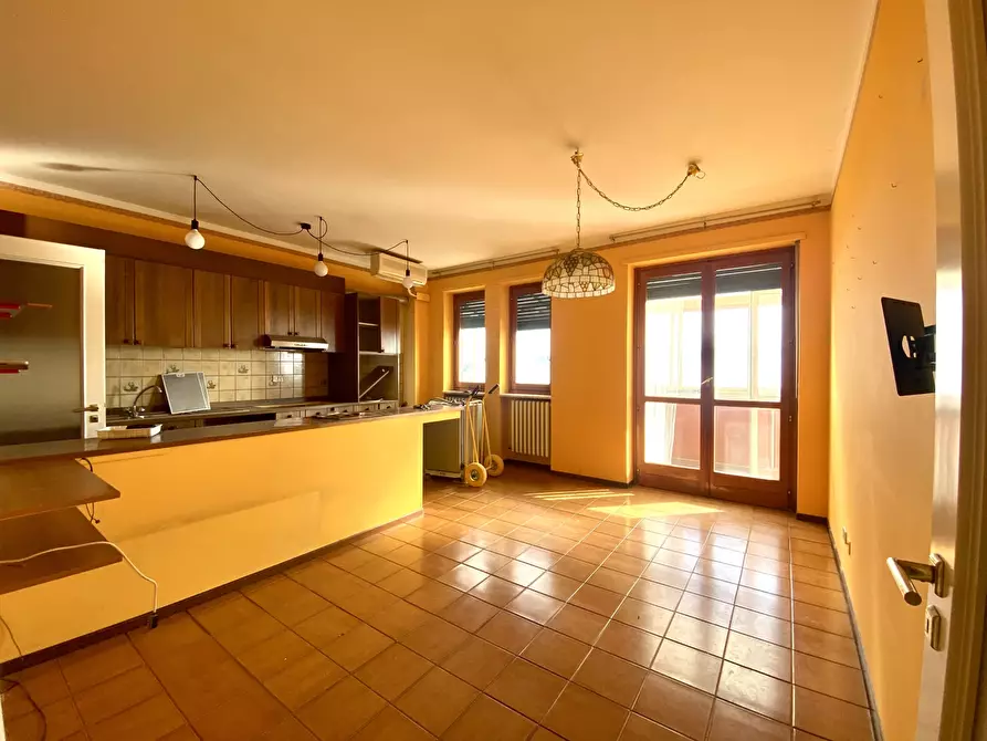 Immagine 5 di Trilocale in vendita  in Via Carrù 45A a Piozzo