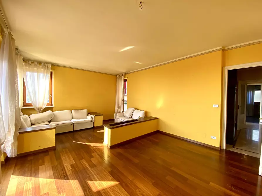 Immagine 6 di Trilocale in vendita  in Via Carrù 45A a Piozzo