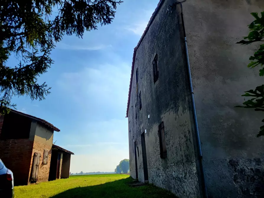 Immagine 10 di Terratetto in vendita  in Via Ponticella 2 a Sissa Trecasali