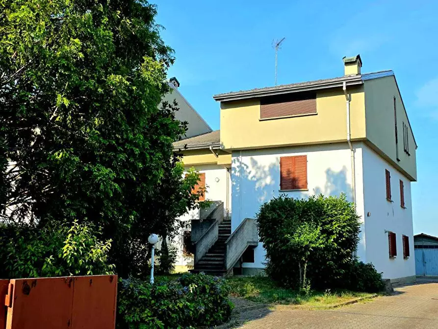 Immagine 2 di Porzione di casa in vendita  in Via Provinciale 23 a Sissa Trecasali