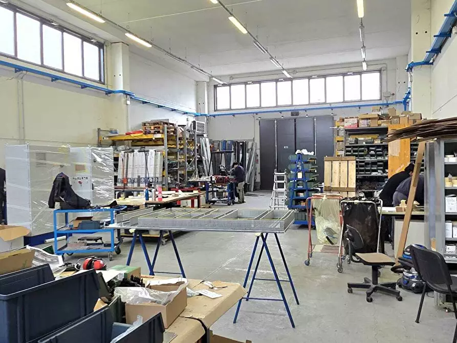Immagine 38 di Capannone industriale in vendita  in Via Galileo Galilei 14 a Sissa Trecasali
