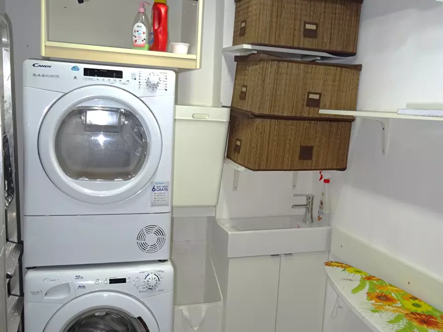 Immagine 28 di Rustico / casale in vendita  a Ostra Vetere