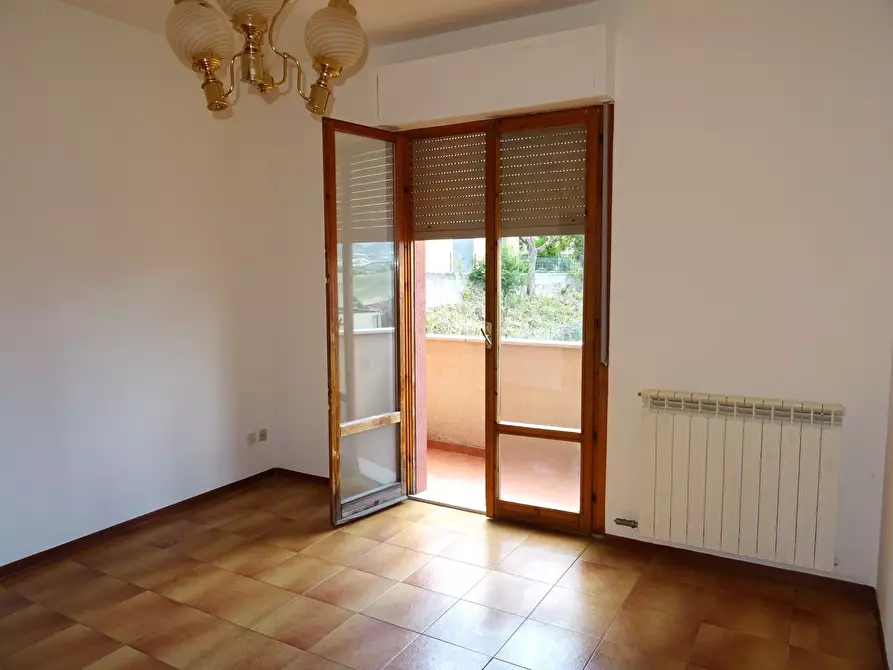 Immagine 6 di Quadrilocale in vendita  a Serra De' Conti