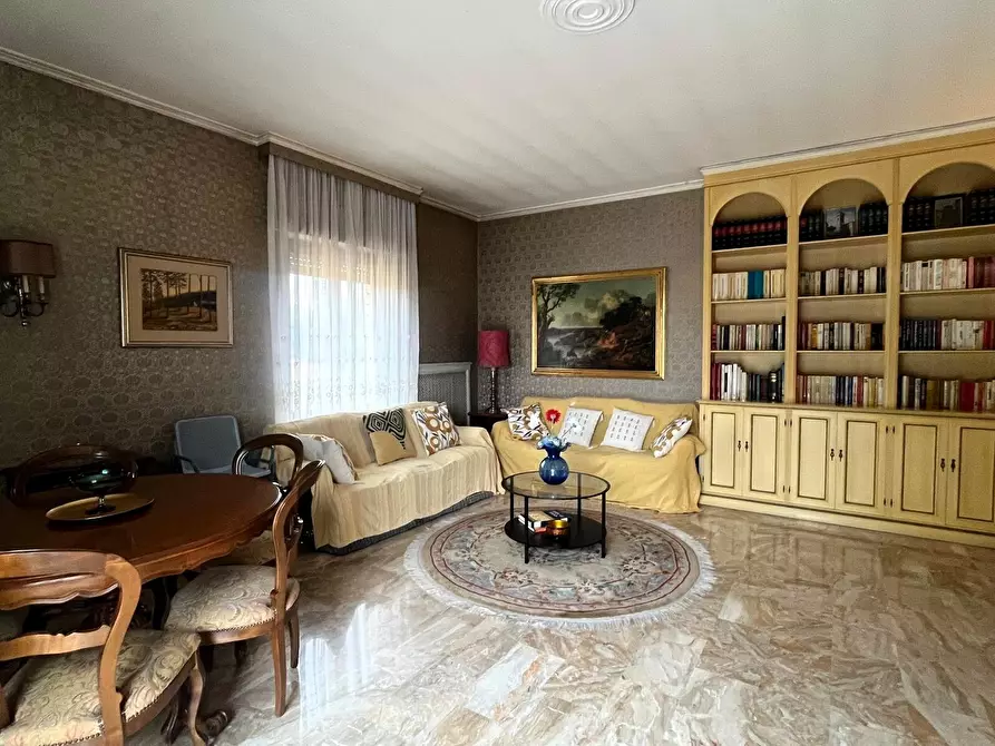 Immagine 1 di Attico in vendita  a Ostra